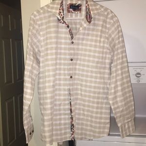 Casual dress button up long sleeve shirt.